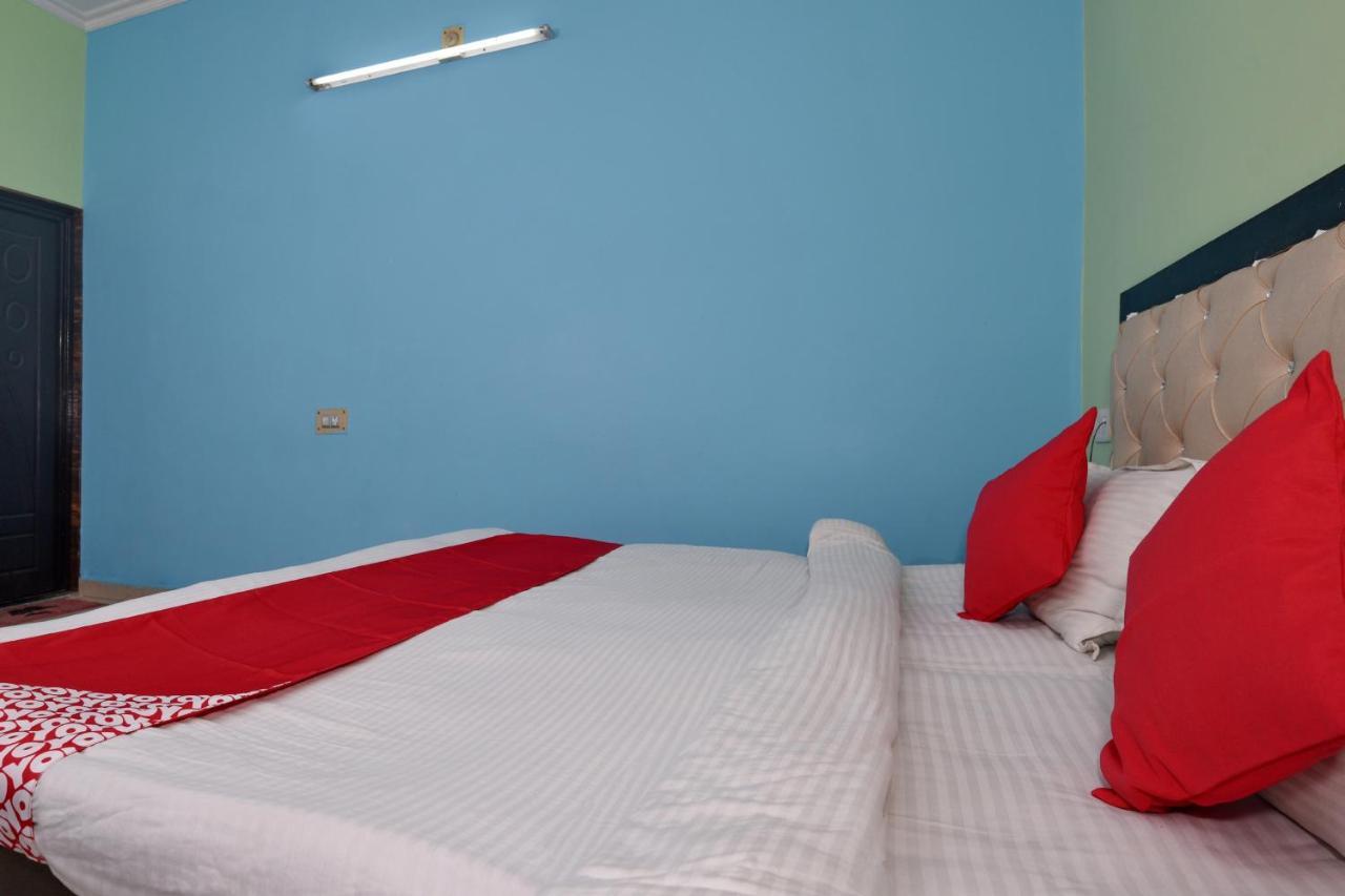 Oyo 4409 Hotel Chaitanya Inn 바라나시 외부 사진